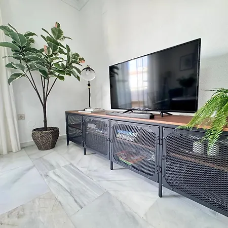 Carihuela Playa Nidos 1 Torremolinos