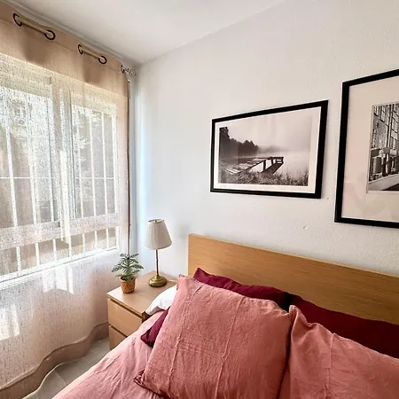 Carihuela Playa Nidos 1 * トレモリノス