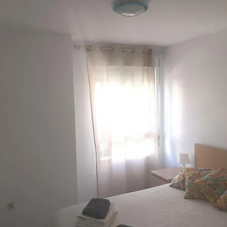 Carihuela Playa Nidos 1 * Торремолінос