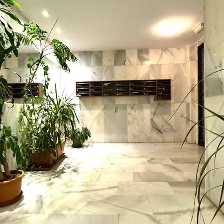 Carihuela Playa Nidos 1 Апартаменти Торремолінос