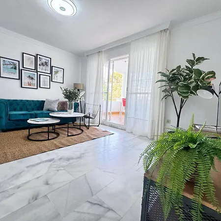 Carihuela Playa Nidos 1 *