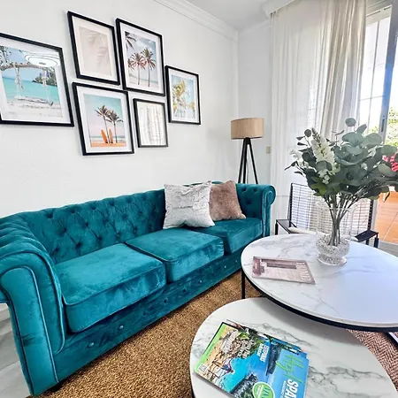 Carihuela Playa Nidos 1 Апартаменты