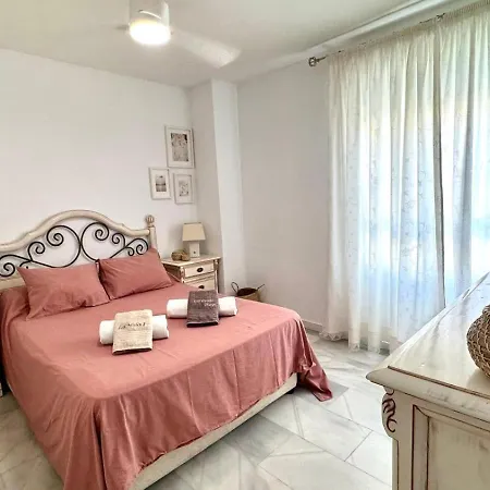 Carihuela Playa Nidos 1 Апартаменты