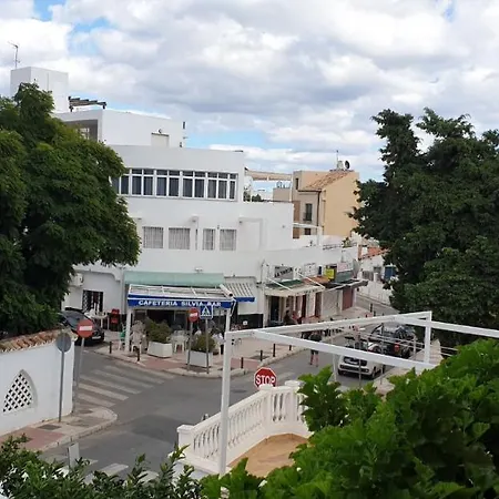 Carihuela Playa Nidos 1 Апартаменти *