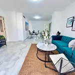 Carihuela Playa Nidos 1 Torremolinos
