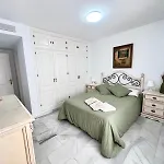 Carihuela Playa Nidos 1 * Torremolinos