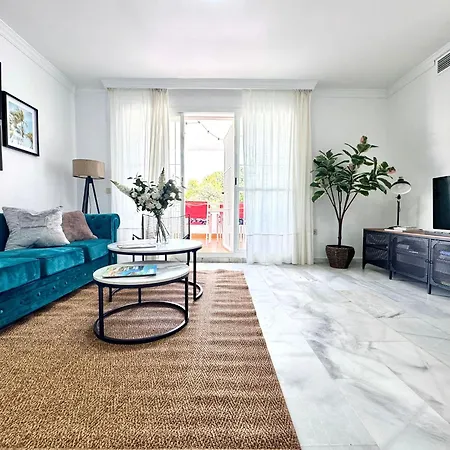 Carihuela Playa Nidos 1 * Torremolinos