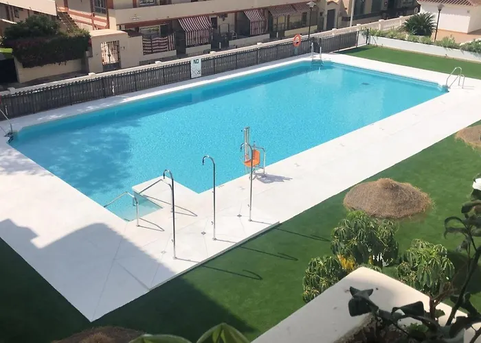 Carihuela Playa Nidos 1 Apartamento *